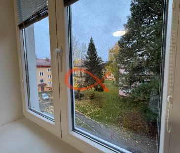 Pronájem bytu 2+1 Rožnov pod Radhoštěm - Fotografie 6
