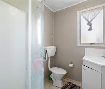 Charming 2-Bedroom Unit in Manurewa - Perfect for You! - Photo 5