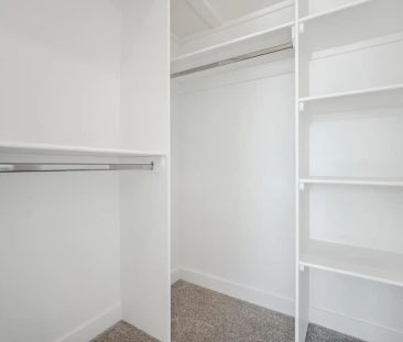 7803 - 77 STREET NW — Main - Photo 4
