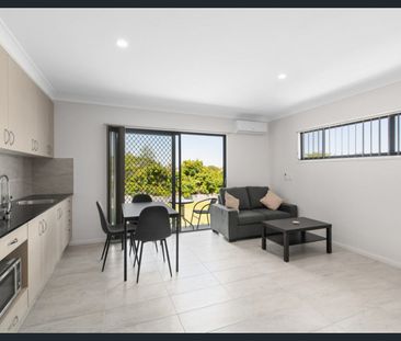 Brand new fully furnished micro apartments, for single occupancy only* - Photo 1