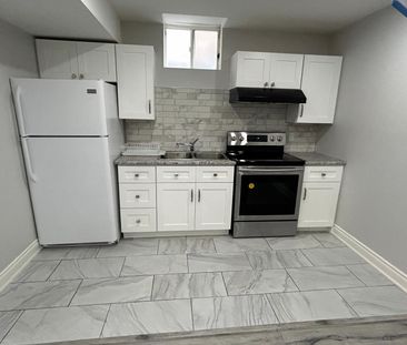 For Lease - 357 La Rocca Avenue, Vaughan, Ontario - Photo 4