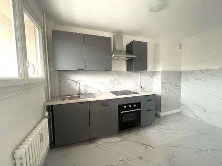 APPARTEMENT T3 A LOUER - Photo 3