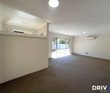 COMFORT & STYLE IN A GREAT LOCATION! - Photo 6