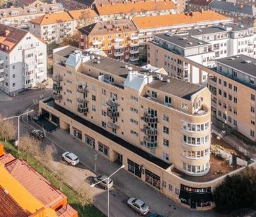 Hjälmshultsgatan 8 - Foto 1