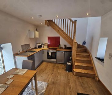 1 bedroom semi-detached house to rent - Photo 5