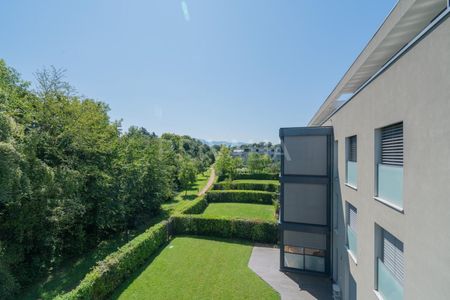 Beautiful apartment with balcony and winter garden in a secure residence - Photo 3