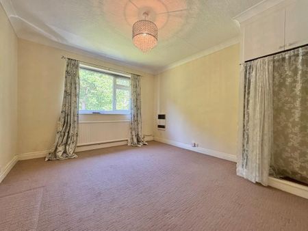 3 bedroom flat to rent - Photo 5