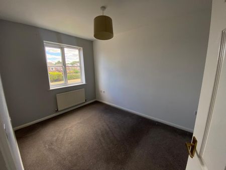 FANTASTIC 2 BEDROOM PROPERTY IN THE HEART OF SNAITH - BOOK NOW!! - Photo 5