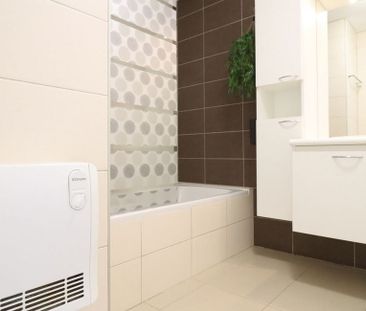 Appartement te huur in Tournai voor € 690 met 2 slaapkamers - Photo 4