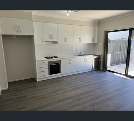 14 Wyong Crescent, Andrews Farm, SA 5114 - Photo 3