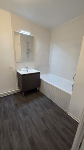 Location Appartement 3 pièces 59m² MOISSY CRAMAYEL 77550 - Photo 5