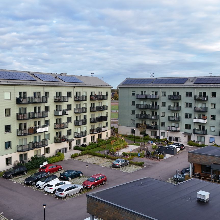 Trapetsgatan 24E - Foto 1