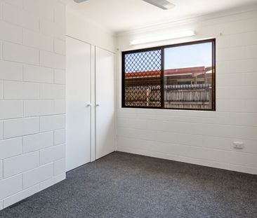 1/2 Saltbush Boulevard, Rasmussen - Photo 2