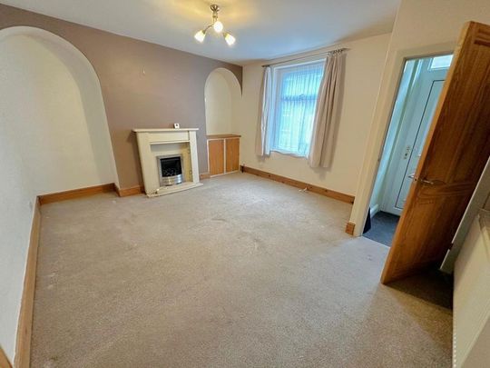 2 bedroom terraced house to rent - Photo 1