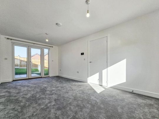 3 bedroom detached house to rent - Photo 1