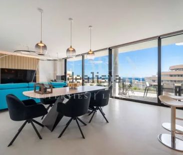 Alquiler de piso en Avenida 8 de Marzo - Photo 2