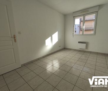 T2 DE 36 m² PROCHE PLACE DES CARMES - Photo 5