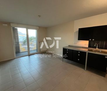 Appartement T2 à GRENOBLE - Photo 2