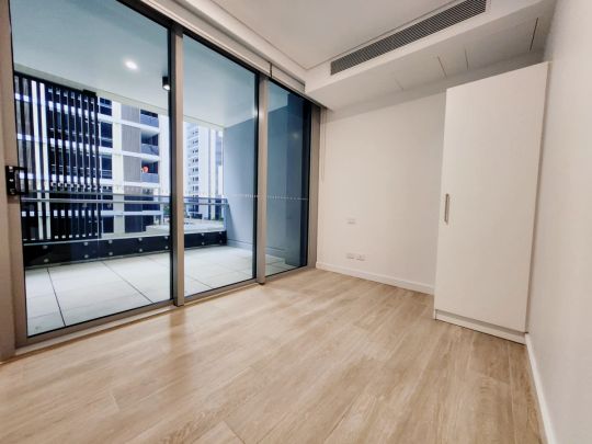 2 bed 1 bath-1101 - Photo 1