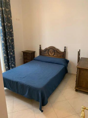 Apartamento de alquiler en Calle San Juan de Dios, Centro - Sagrario - Foto 4