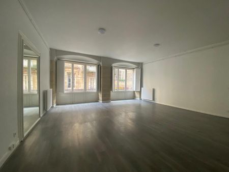 Location Appartement 5 pièces 167m² BORDEAUX 33000 - Photo 4
