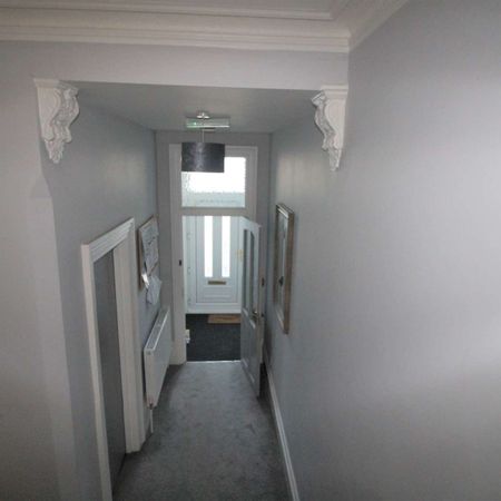 Albert Road Room 2 - Photo 4