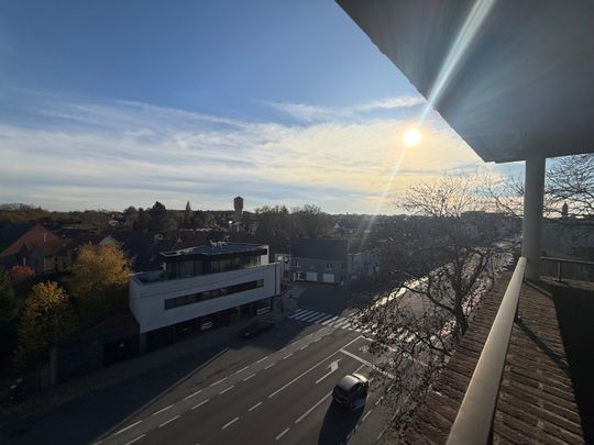 Twee-slaapkamerappartement in Roeselare. - Photo 1