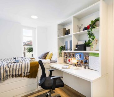 2 Bed Apartment - Photo 5