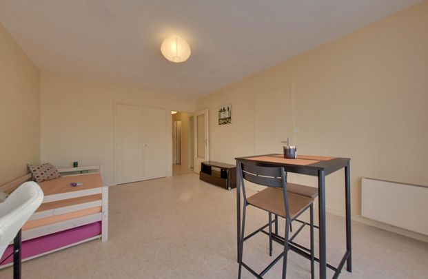 Location appartement 1 pièce, 32.12m², Saint-Georges-sur-Baulche - Photo 1