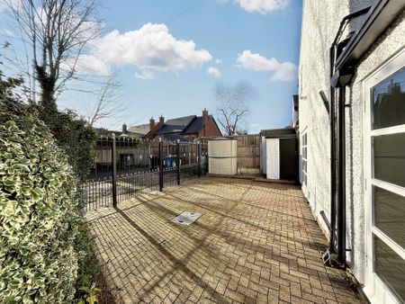 3 bedroom terraced house to rent - Photo 2