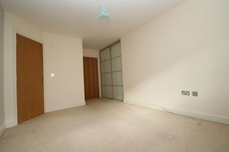 The Sidings, High Wycombe - Photo 2