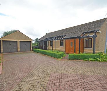 2 bedroom semi-detached bungalow to rent - Photo 5