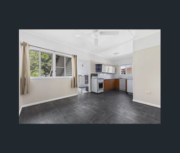 158 Beams Rd, Zillmere QLD 4034 - House For Rent | Domain - Photo 4