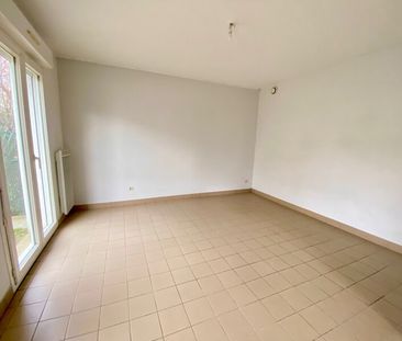 Location Appartement 1 pièce 27m² ORLEANS 45100 - Photo 2