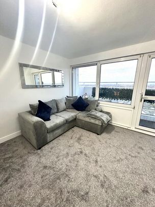 13B Moylena House, Benmore Drive, Belfast, BT10 0EG - Photo 1