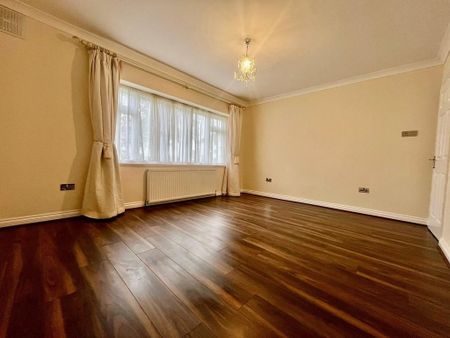 3 bedroom ground floor flat to rent - Photo 5