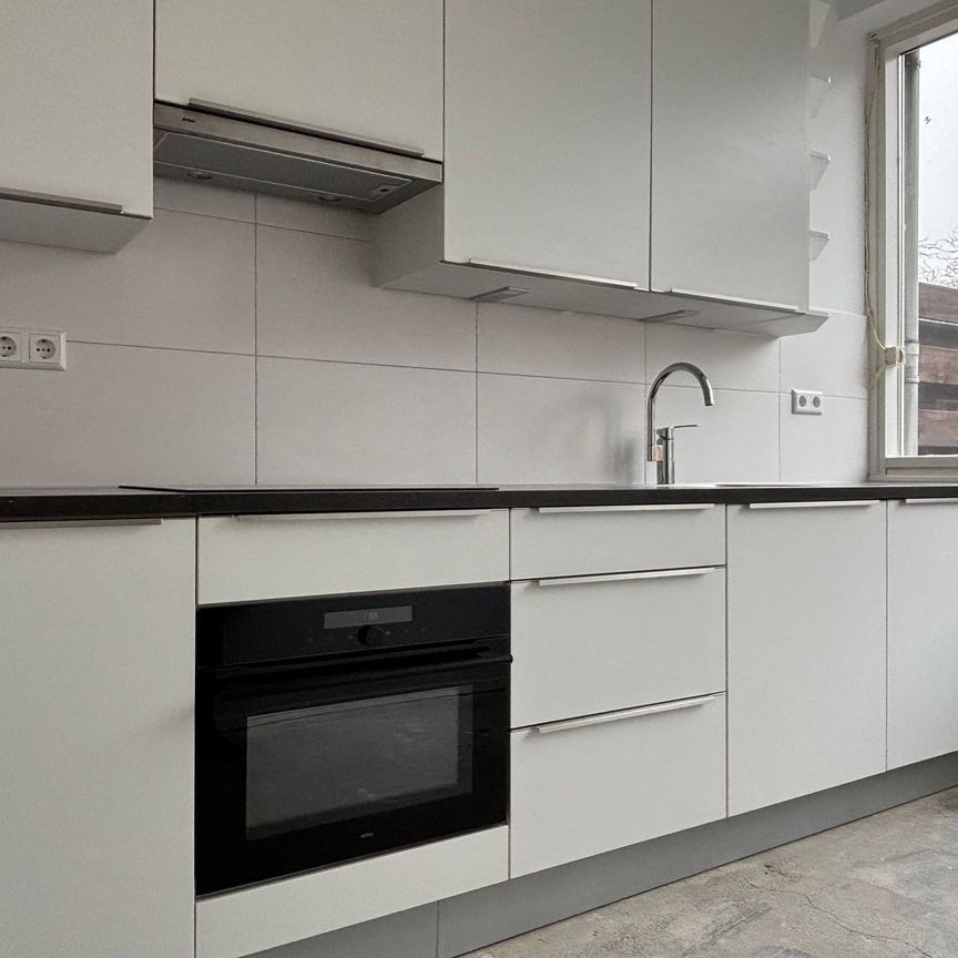 Huis te huur: Volkerak 38 2401 DE Alphen aan den Rijn - Photo 1