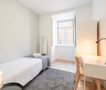 Escadinhas da Saúde, Lisbon, Lisbon 1100-584 - Photo 5