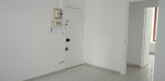 Location Appartement 2 pièces 36m² REIMS 51100 - Photo 2