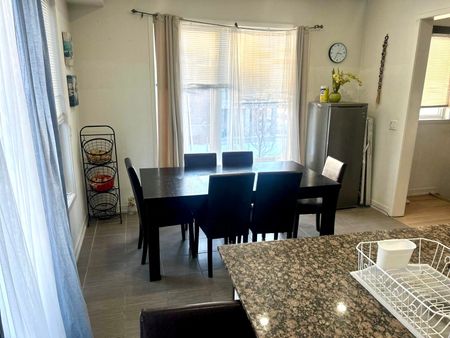 For Lease - 142 Salterton Circle, Vaughan, Ontario - Photo 3