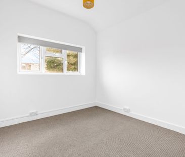 2 Bedroom - Photo 3