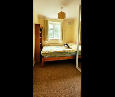 3 Bed Maisonette, Spencer Park, SW18 - Photo 5