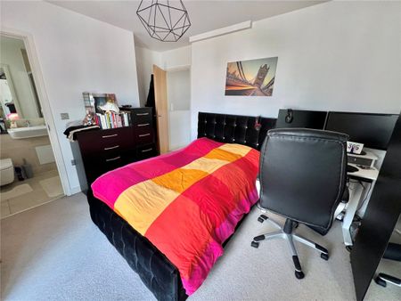 Ruby Mews, N13, London - Photo 4