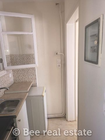 Studio/Γκαρσονιέρα για ενοικίαση Άγιος Βασίλειος (Βόλος) - Photo 2