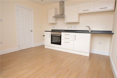 57A, High Street, Kippax, Leeds, West Yorkshire, LS25 7AH - Photo 5