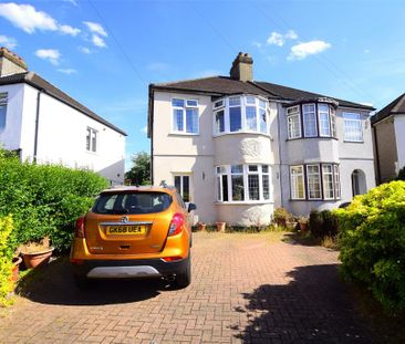 3 bedroom semi-detached house to rent - Photo 2