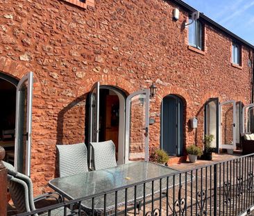 3 bedroom terraced house to rent - Photo 1