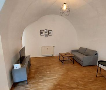*möblierte Altbauwohnung in Welser Altstadt zu vermieten!* - Foto 1