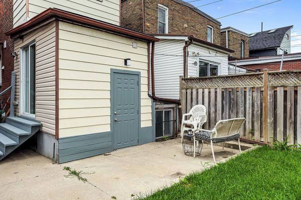 For Lease - 375 Westmoreland Avenue, Toronto, Ontario - Photo 1