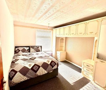 4 bedroom house to rent - Photo 2